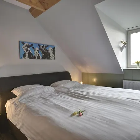 Overleek Holiday home